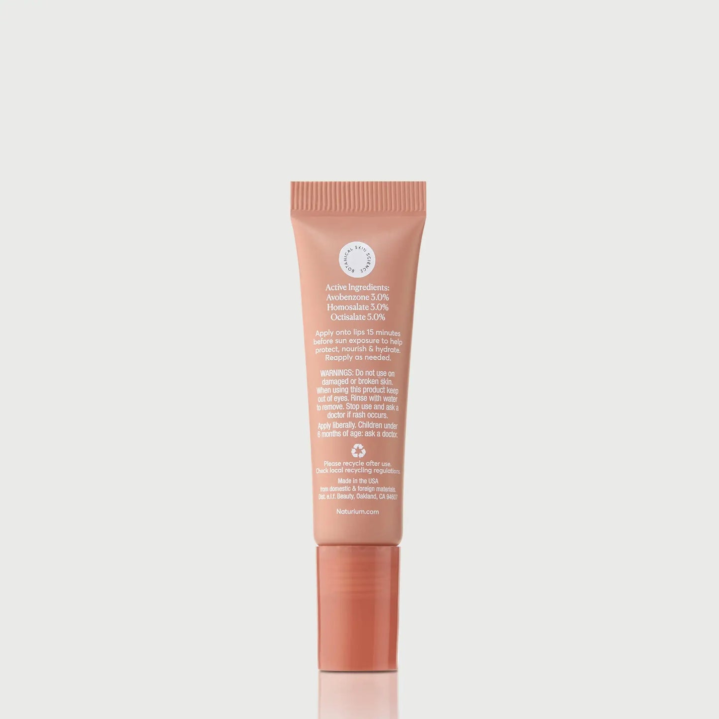phyto-glow-lip-balm-spf-45-getaway-g5 NATR-10126_PhytoGlow_SPF_Getaway_primary_capon_back_bonebkgd_1.webp