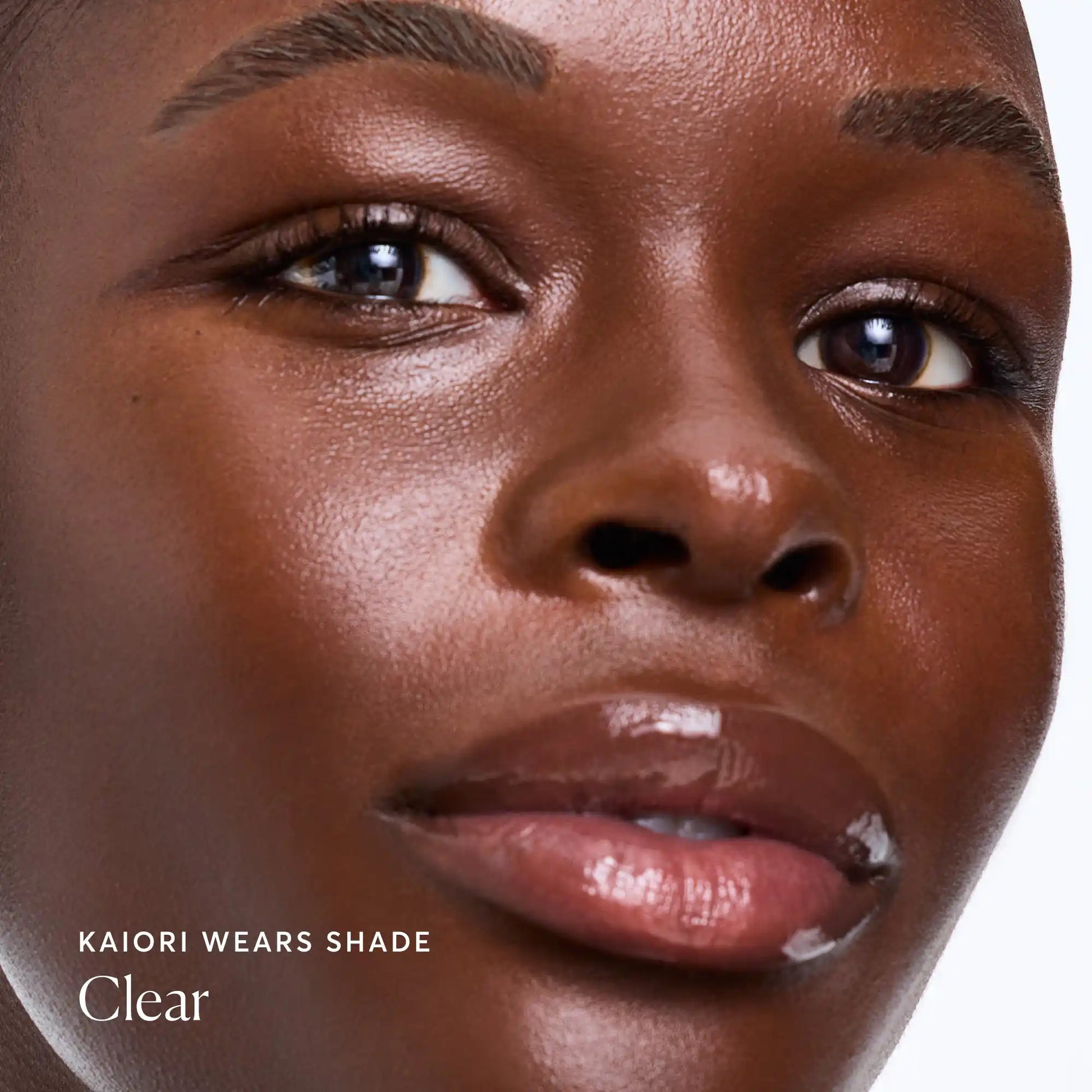 phyto-glow-lip-balm-clear-p8 NATR-60066-Alt-Images-Phyto-Glow-Lip-Balm-Clear-04.webp