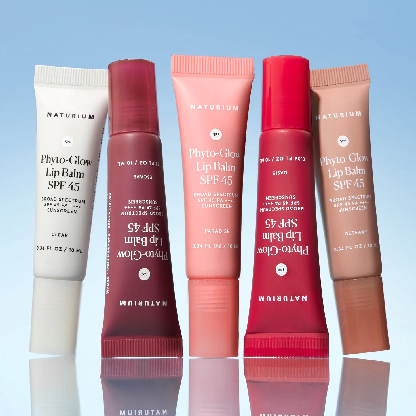 phyto-glow-lip-balm-spf-45-getaway-g5 phytoglowSPF_6428-crop_cde1553e-6f3e-4726-9686-a6dd715ed7c9.webp